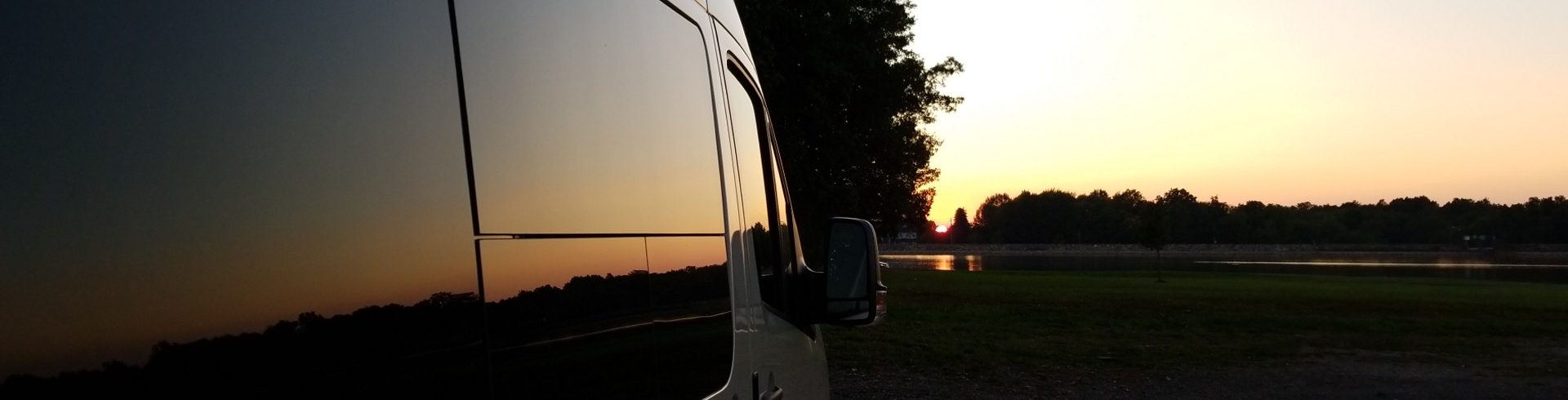 Traveling Cows -> From cruising the World to traveling North America in MooVan