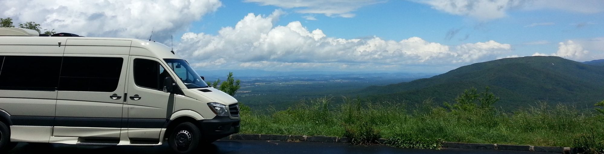 Traveling Cows -> From cruising the World to traveling North America in MooVan